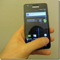 holding_galaxys2